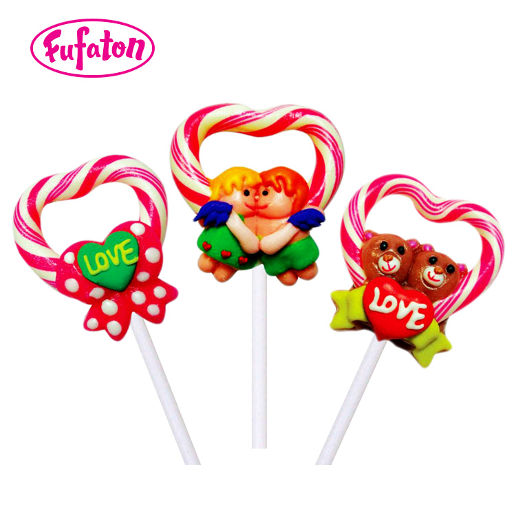 Heart shaped Wreath Candy Lollipops